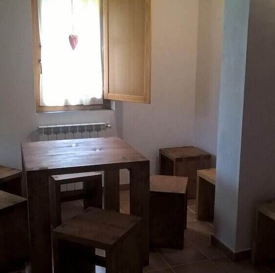 פונדק Rifugio Casermette Del Monte Penna