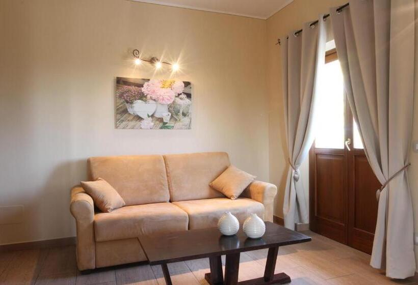 Сельский отель Agriturismo Cascina Crocelle