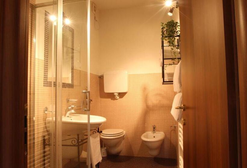 Сельский отель Agriturismo Cascina Crocelle