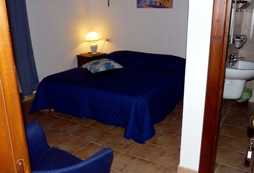فندق ريفى Rifugio Sfilzi