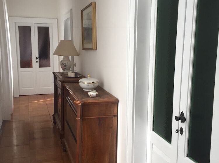 ペンション Villa Cesarina, Vallio Terme , Salo’