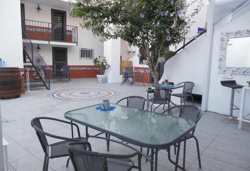 بنسيون Villa Giulia   Vesuvio Guest House Pompei Sorrento