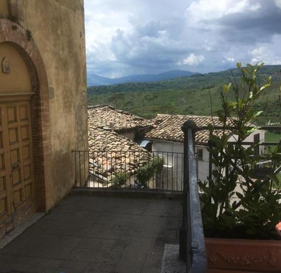 مبيت وإفطار Casa Davina