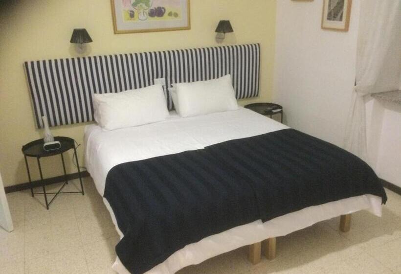 مبيت وإفطار Casa Davina