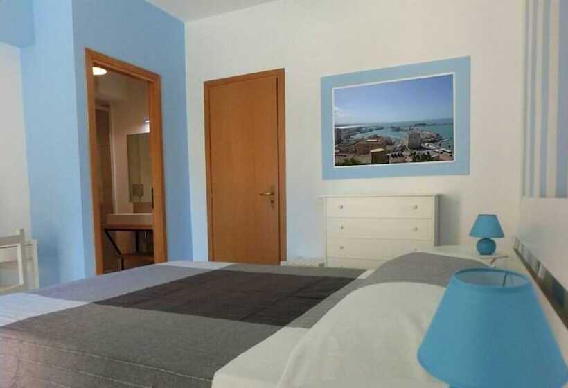 تختخواب و صبحانه U Scrusciu Do Mari