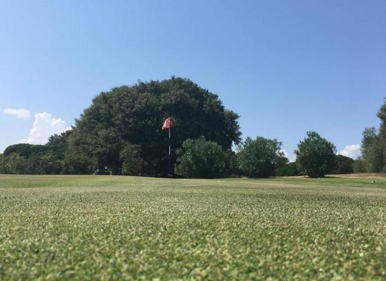 پانسیون Botanic Golf Sacuba & Resort