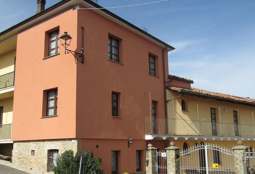 بنسيون Guest House Nonna Tina