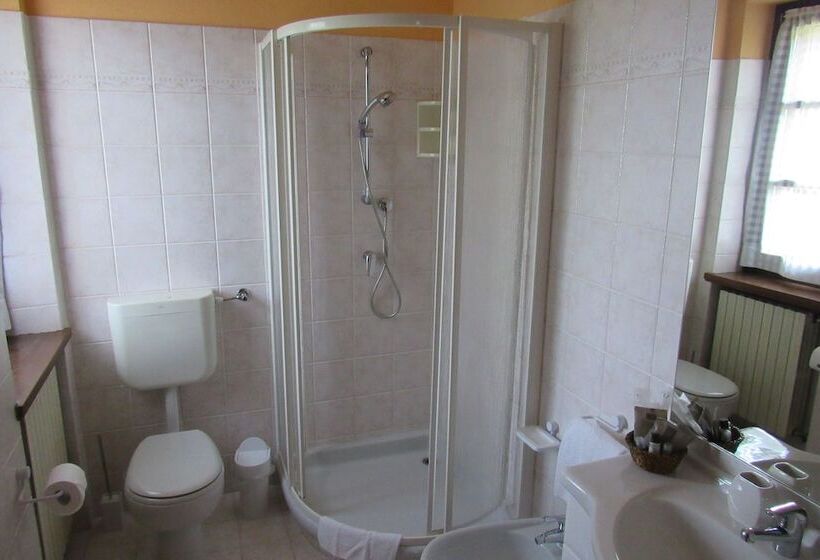 بنسيون Guest House Nonna Tina