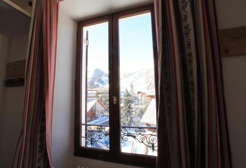 Grand Hotel De Valloire Et Du Galibier