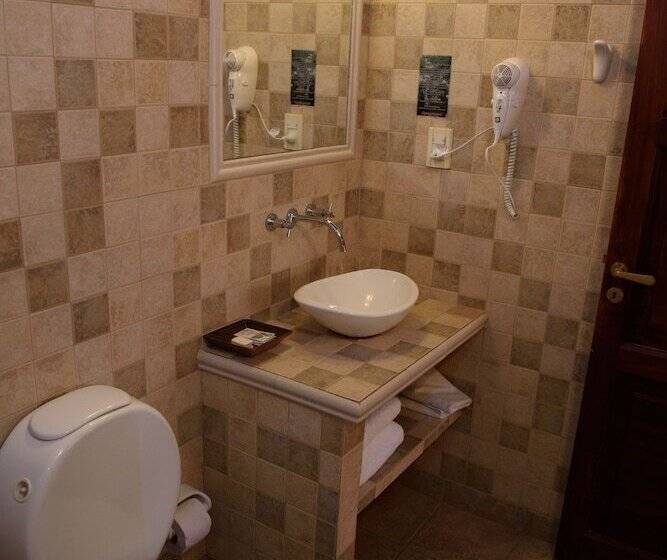 مسافرخانه Selva Montana