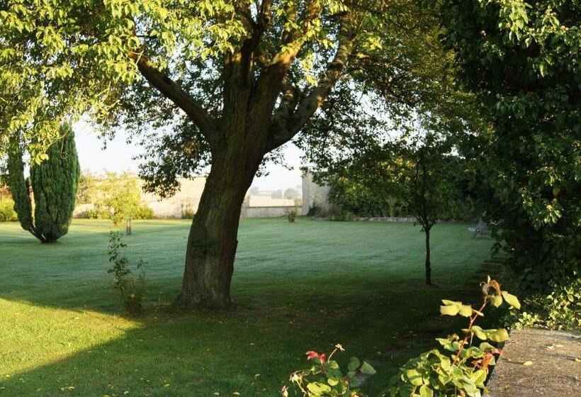 호텔 Logis La Ferme Du Vert