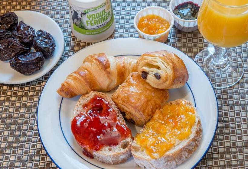 בית מלון כפרי Logis Hôtels   Hôtel Et Restaurant Les Voyageurs