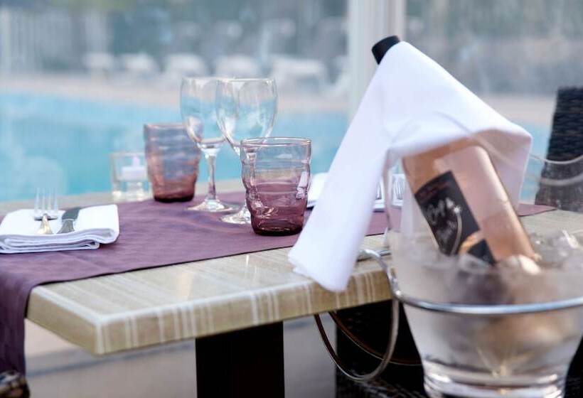 בית מלון כפרי Logis Hostellerie De L Abbaye