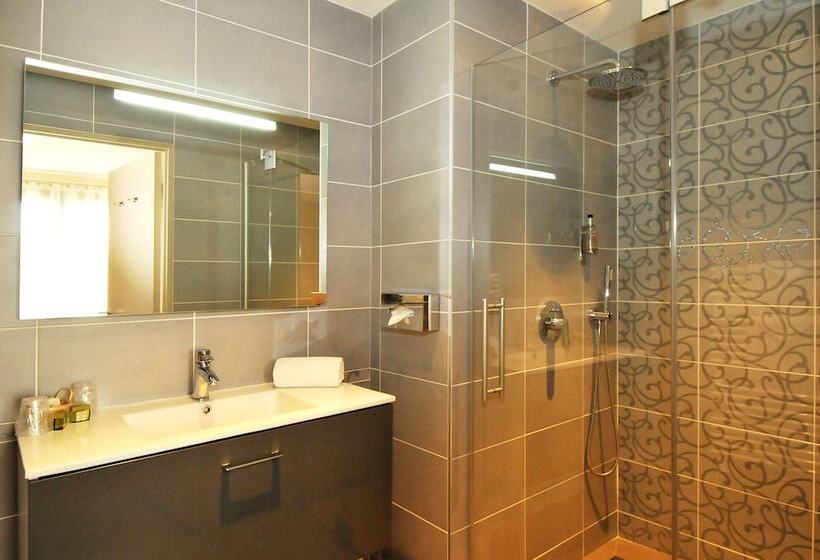 فندق Logis Hostellerie Du Mont Aime