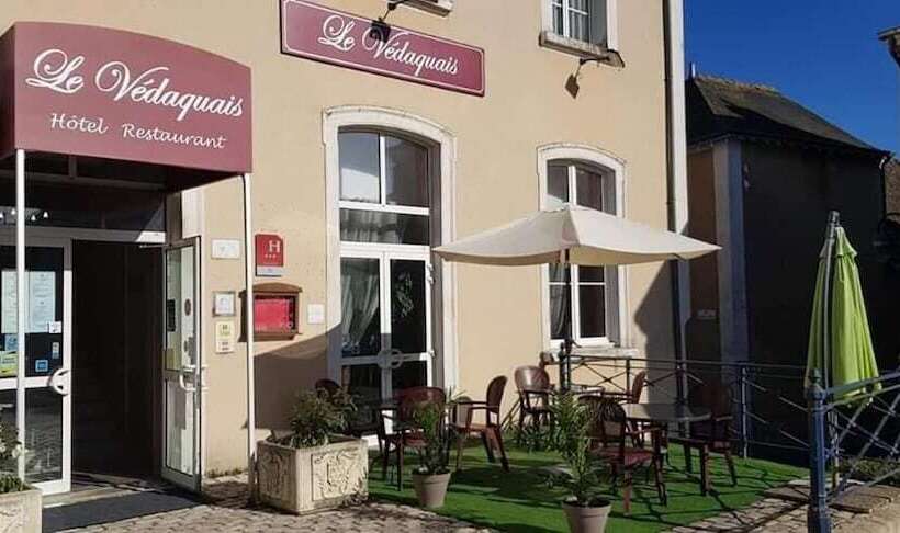 Logis Hotel Restaurant Le Vedaquais