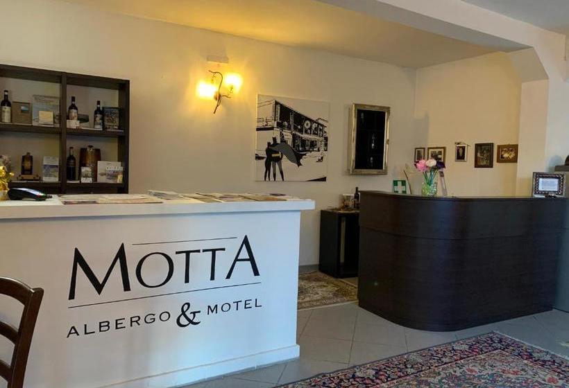 فندق Albergo M Motta