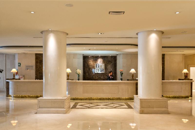 酒店 Sevilla Center