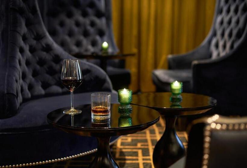 هتل The Clermont London Victoria