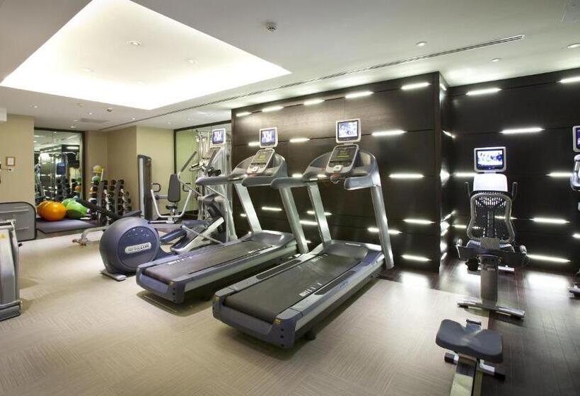 هتل The Clermont London Victoria