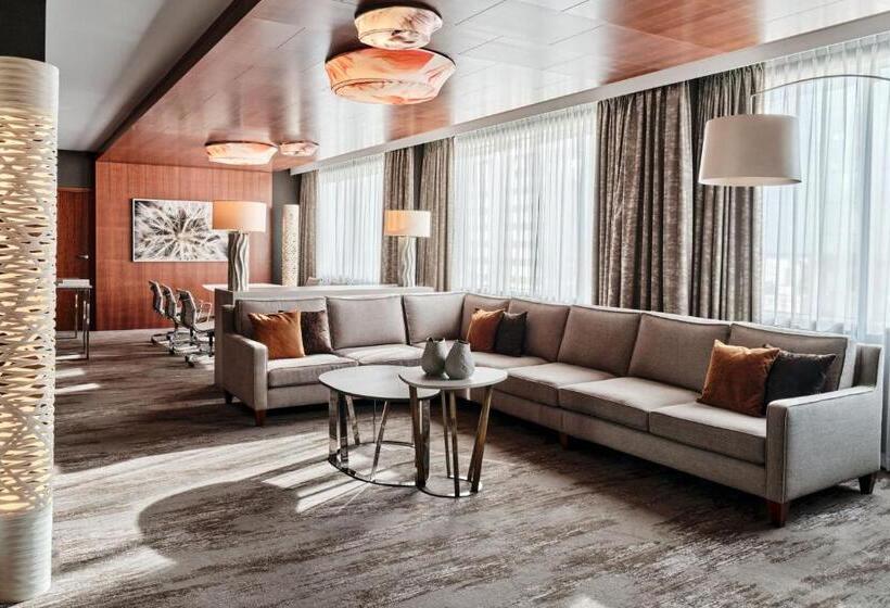 هتل The Westin Warsaw