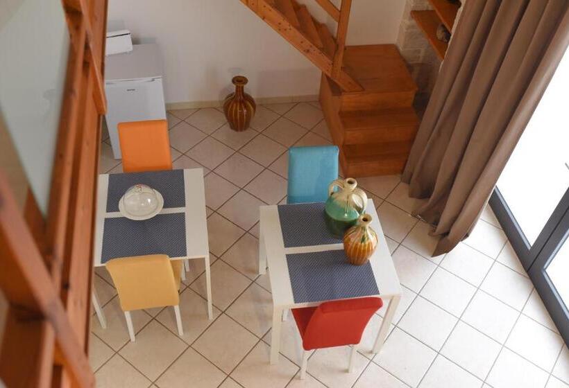 B&b L Alcova