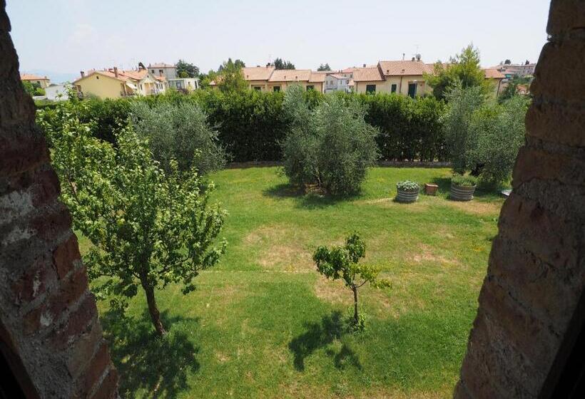 فندق ريفى Agriturismo Piano Grande
