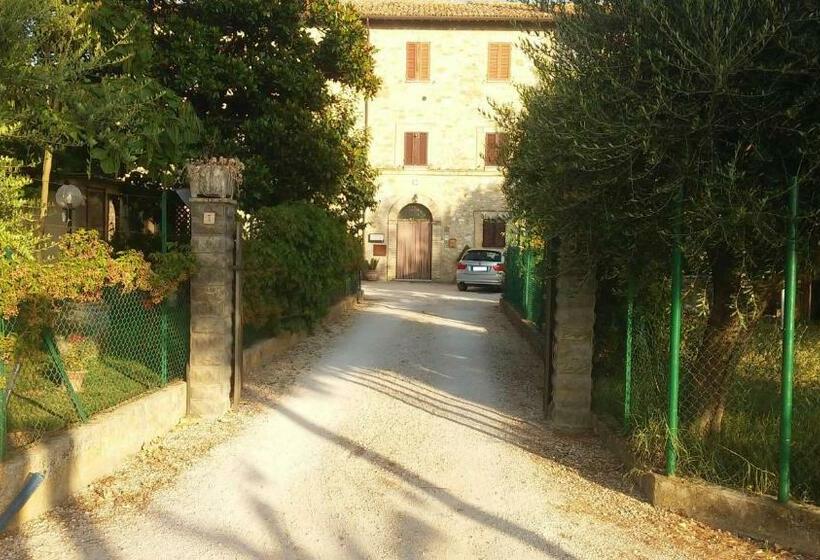 بنسيون Camere Rosignoli