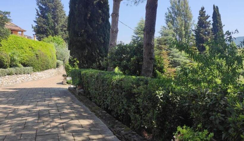 مبيت وإفطار La Valle Di Anna