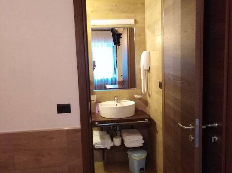 فندق Ai 4 Camosci