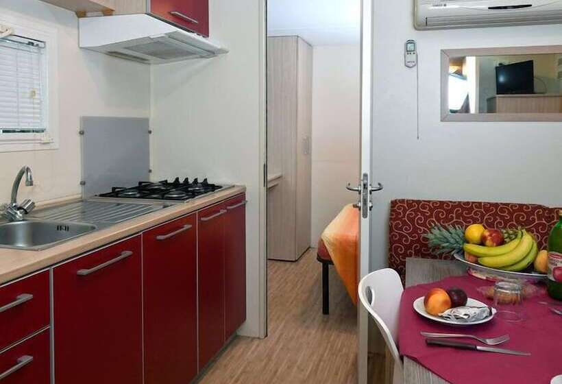 Отель Camping Village I Tre Moschettieri