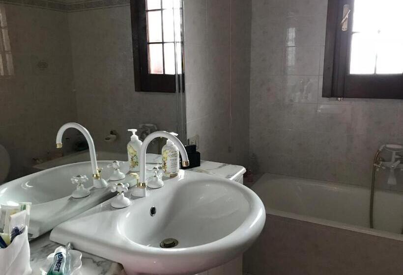 Пансион La Casa Di Fausto