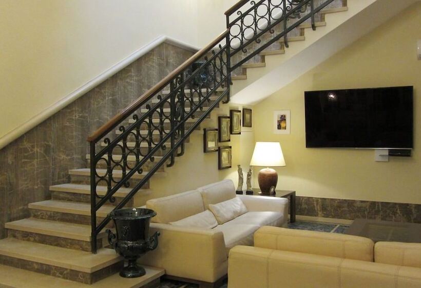 تختخواب و صبحانه Dimora Charleston Lecce Parcheggio Privato In Loco Gratis