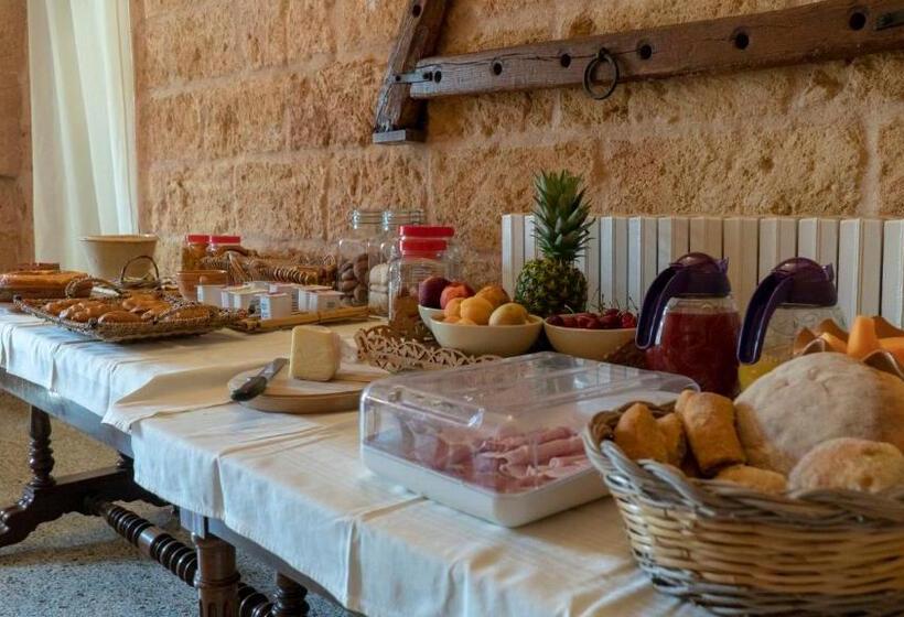 住宿加早餐  La Vecchia Corte