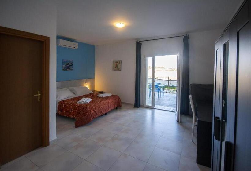 مبيت وإفطار Torre Del Lago