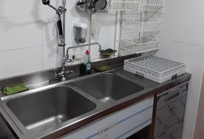 Albergue Rural Mandoia   Hostel