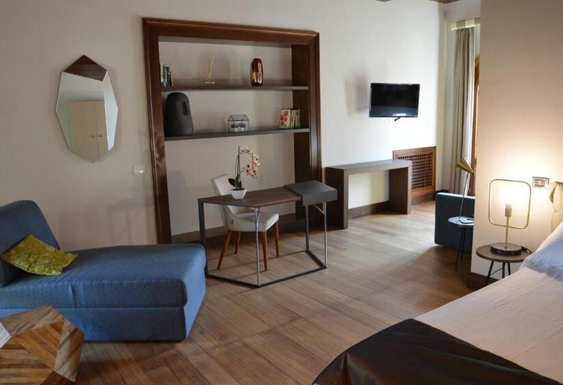 تختخواب و صبحانه Casarealia