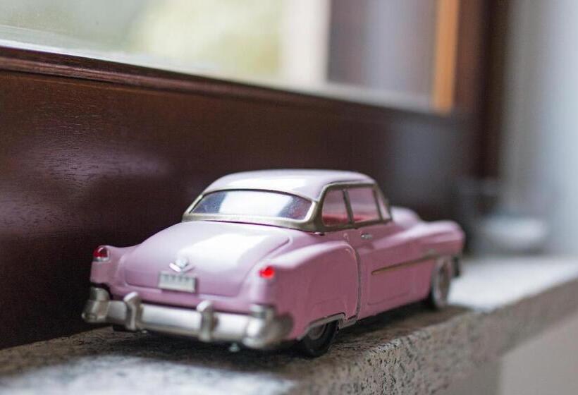 مبيت وإفطار Suite Cucinino, Bagno, Ingresso Indipendente In Villa Vìvì