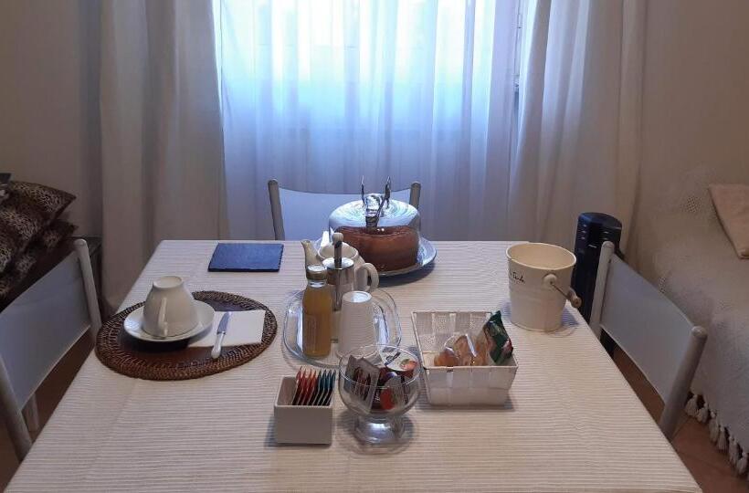 Fabiola B & B