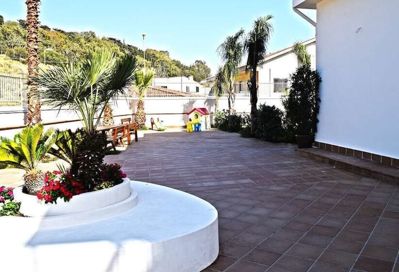 تختخواب و صبحانه Bella Villa