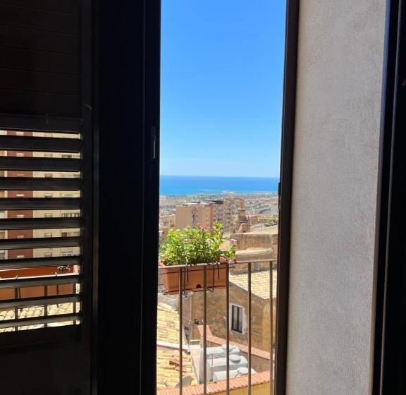 تختخواب و صبحانه Calua Experience View