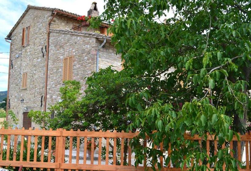 مبيت وإفطار Camere I Monelli
