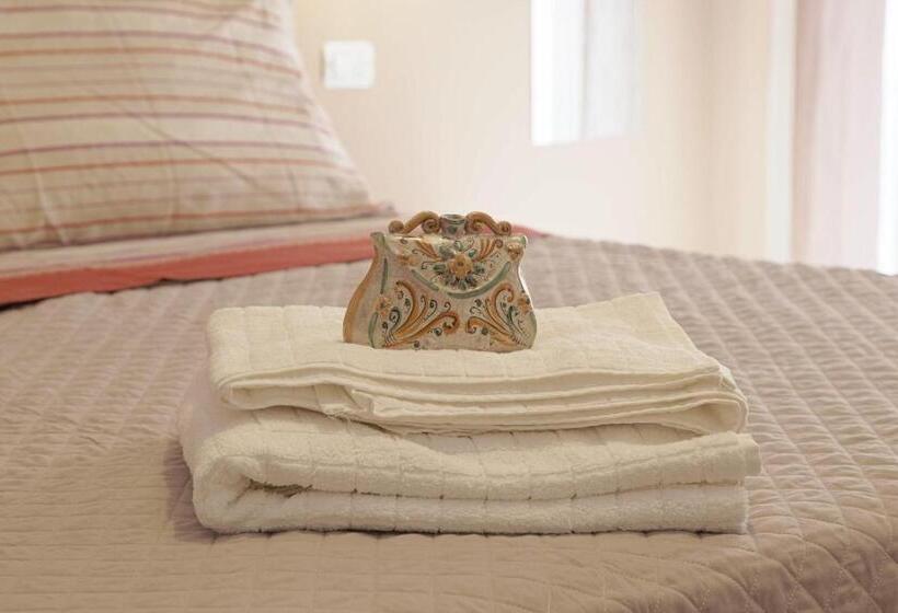 تختخواب و صبحانه Le Maioliche