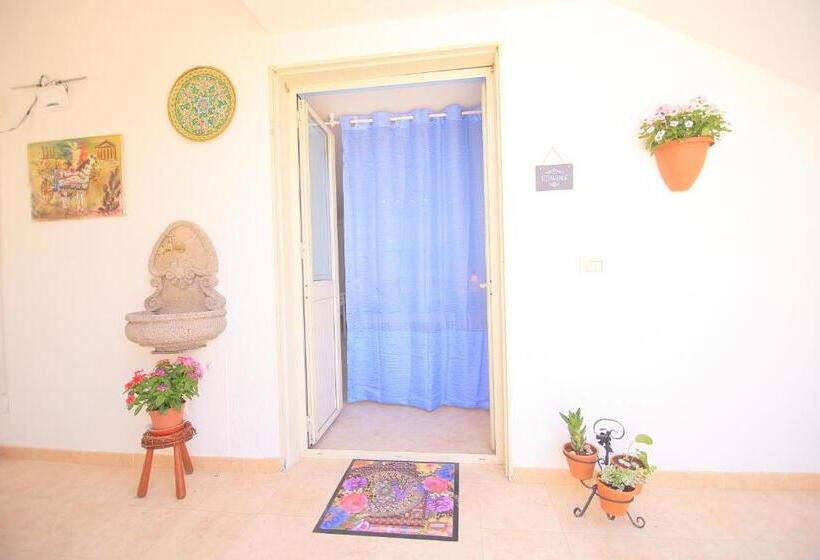 تختخواب و صبحانه Le Terrazze Di Pirandello