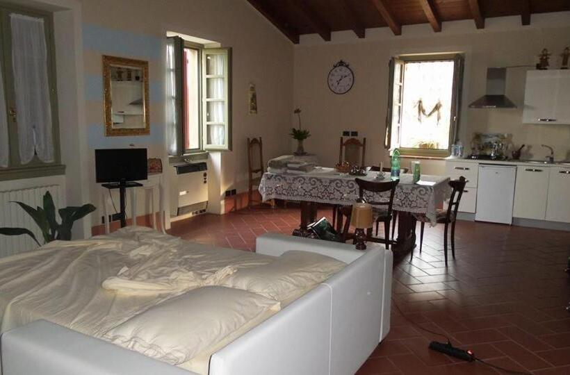 Cascina Corteprimavera, B&b Del Baliot
