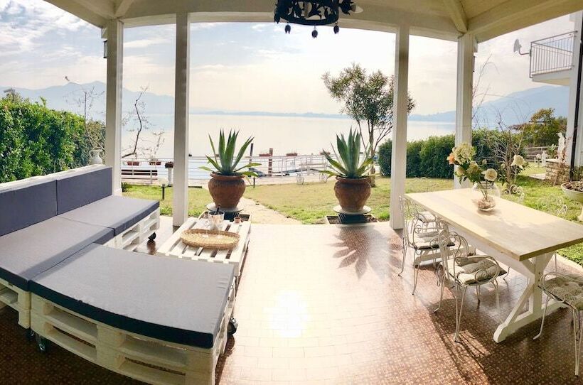 פונדק Villa Anastasye