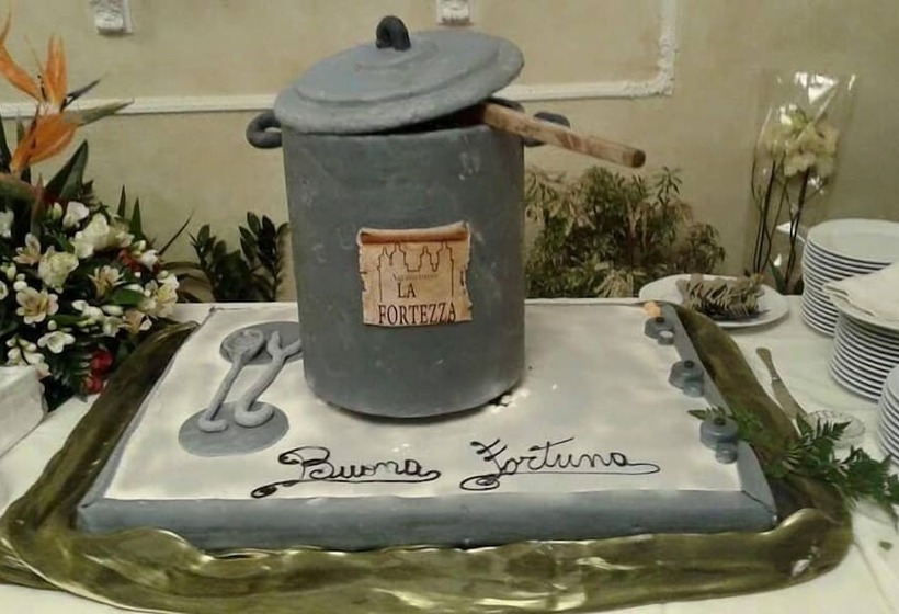 فندق ريفى Agriturismo La Fortezza