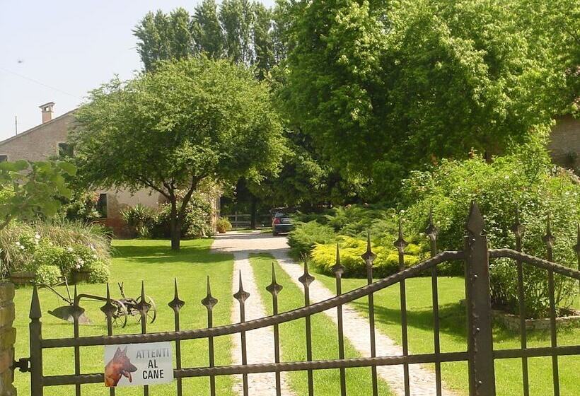 بنسيون Villa Camilla