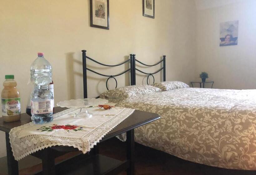 بنسيون Villa Piandaccoli