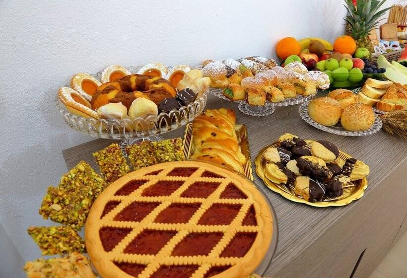 B&b Il Melograno Antico Con Terrazza E Giardino