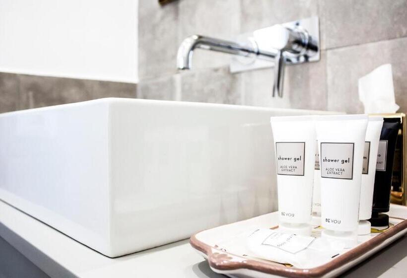 تختخواب و صبحانه Ciuritaormina Maison De Charme